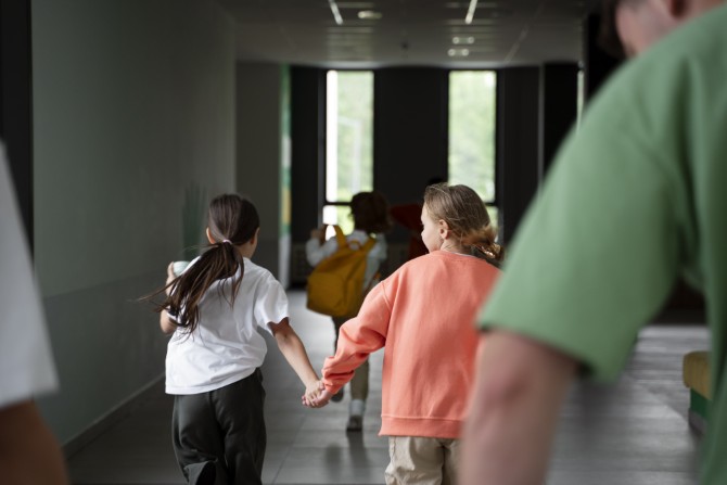 meilleurs défibrillateurs pour écoles